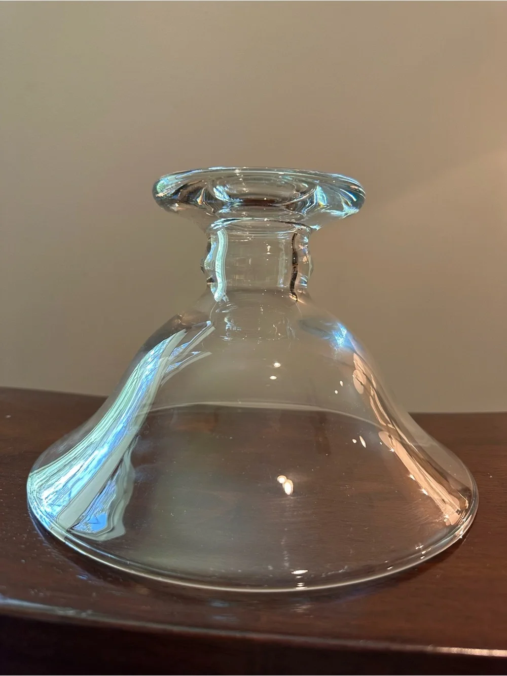 Glass, footed serving bowl • serveware
